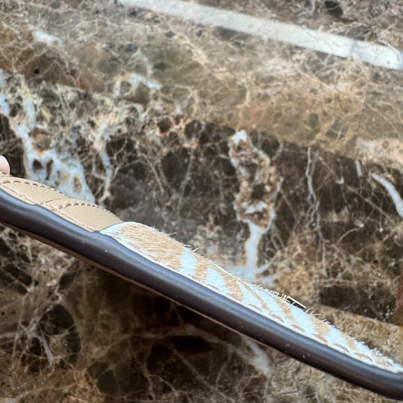 Michael Kors Animal Fur Print Card Wallet - Picture 3 of 3